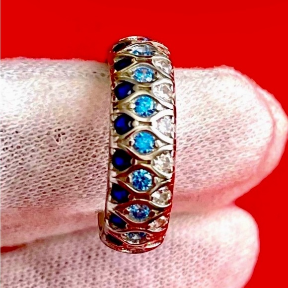 925 Sterling Silver Band Ring - Picture 4 of 7